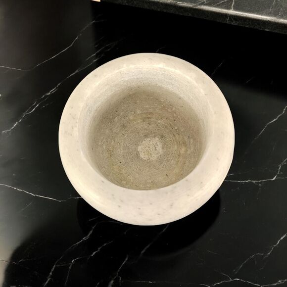 Marble Mortar and Pestle, white stone grinder for herbs & spices Christmas gift - Picture 4 of 7
